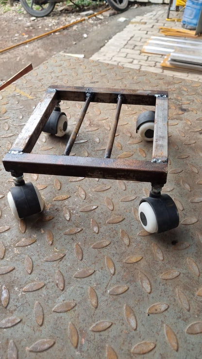 Wheel Pot Stand For Planters